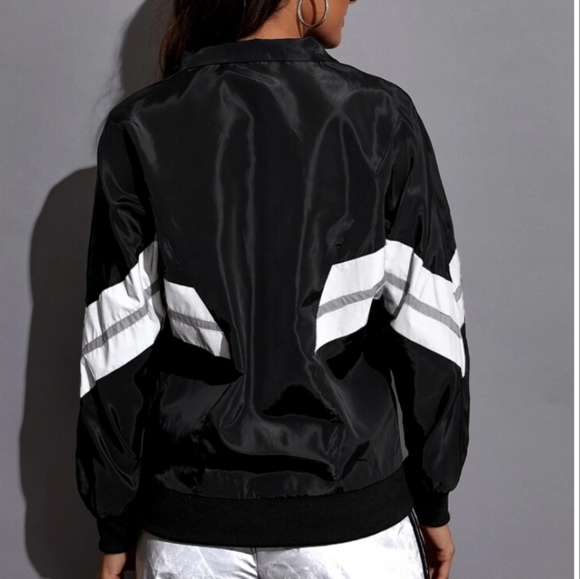 NEW!!! Super Cute Zip Up Windbreaker Jacket SZ S - Picture 2 of 3